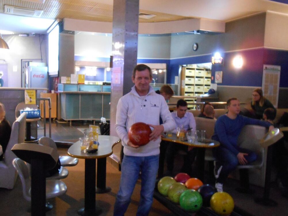  ,   Aleks, 62 ,   ,   , c 