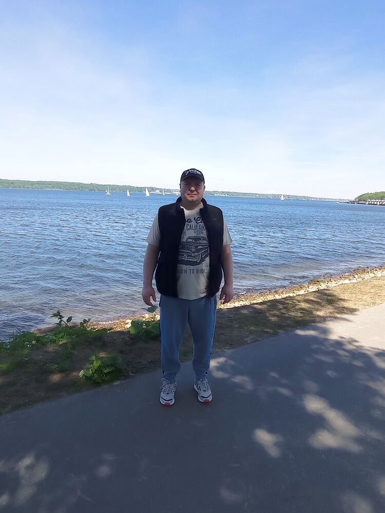  52053324  Sergio, 40 ,    Flensburg