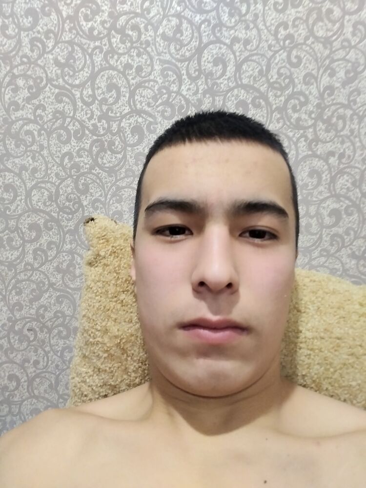  31324424  Ali, 21 ,    