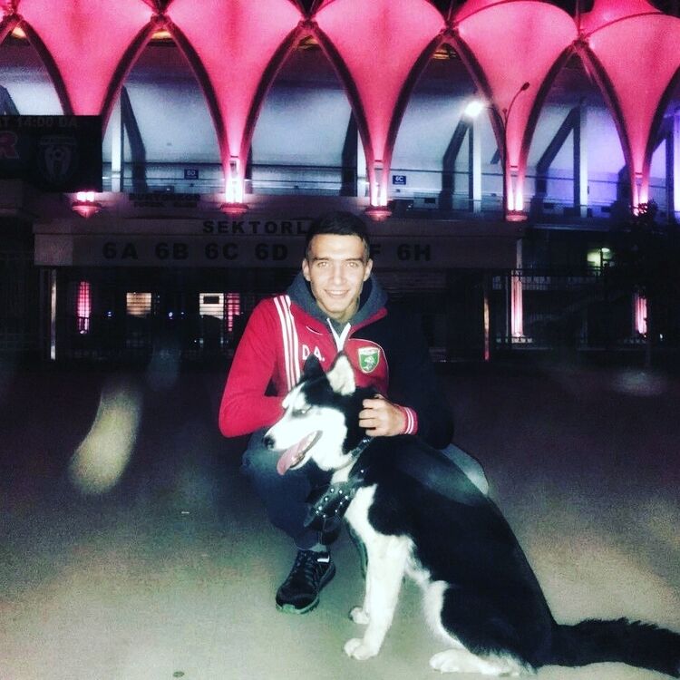  ,   Alex, 26 ,   