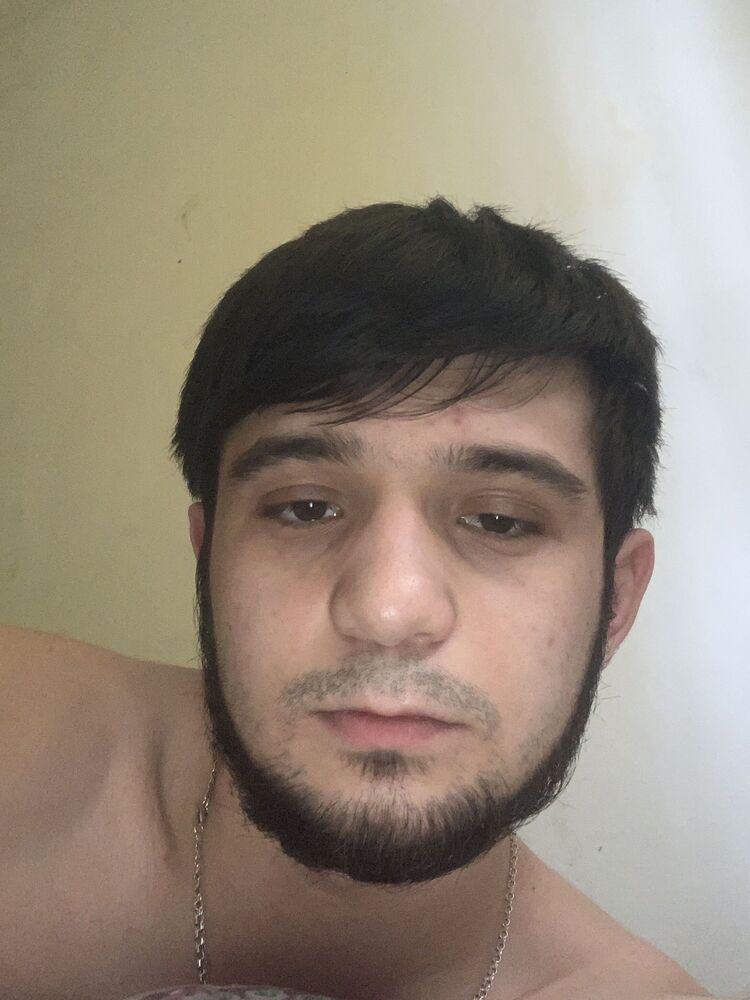  40983644  , 24 ,    