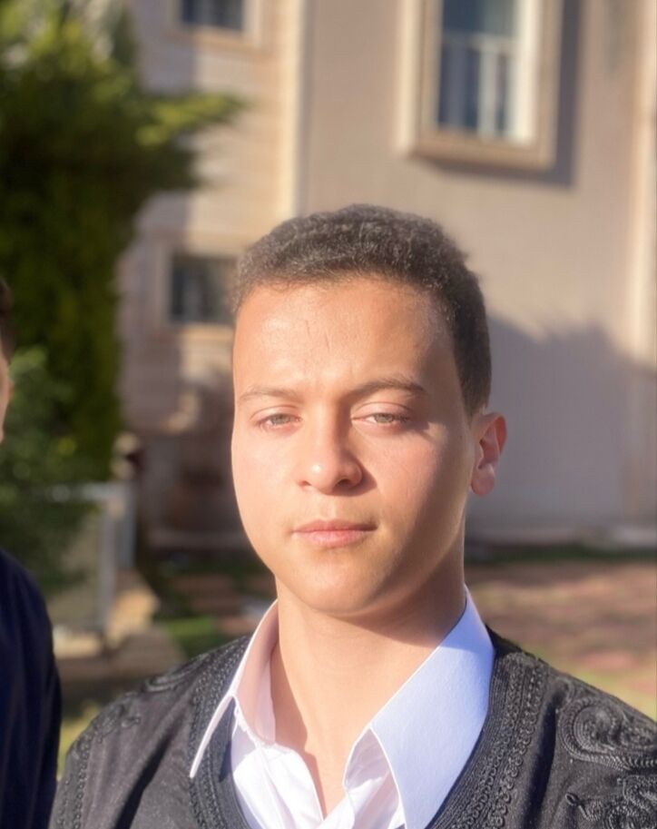  ,   Anas, 18 ,   ,   