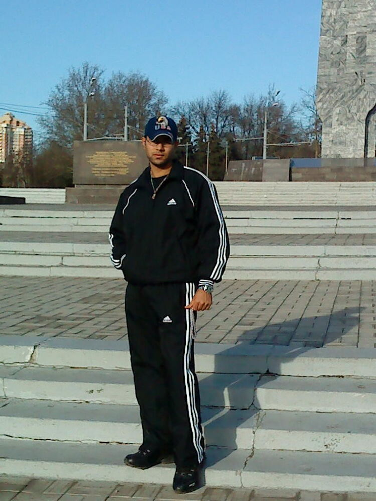  4304394  Sajad, 37 ,    Angered
