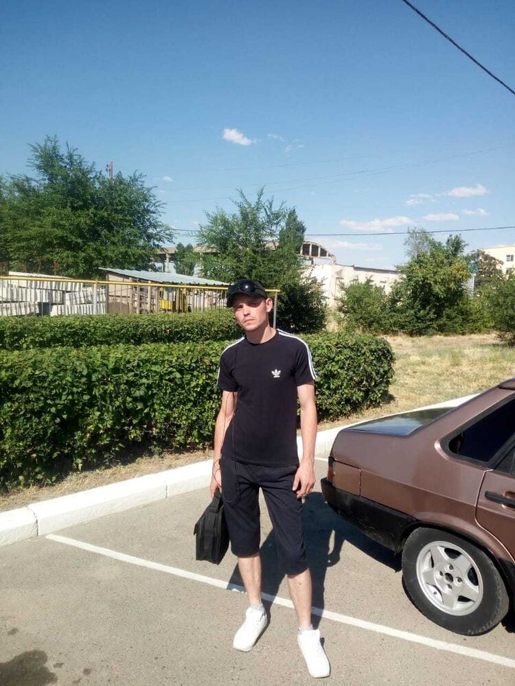  17433404  Alex, 35 ,    