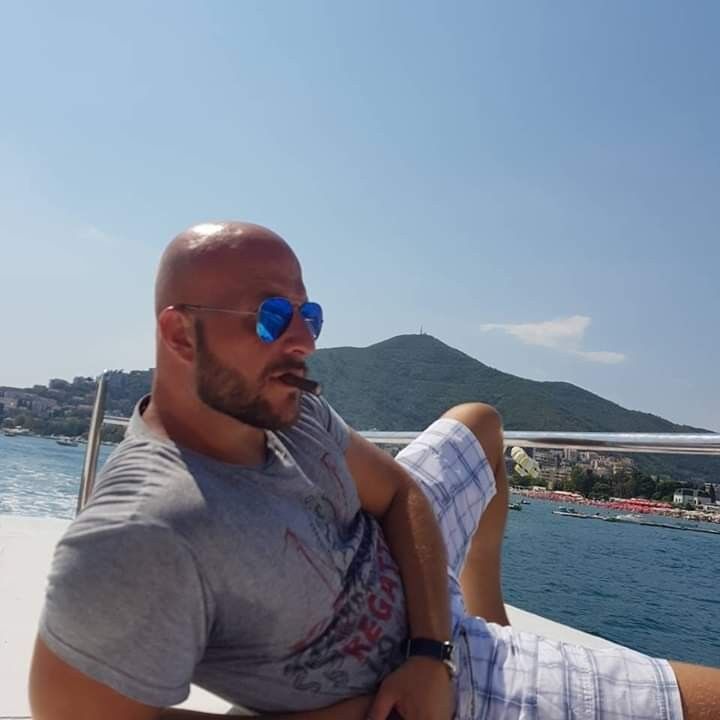  Budva,   Vesko, 46 ,   ,   , c 