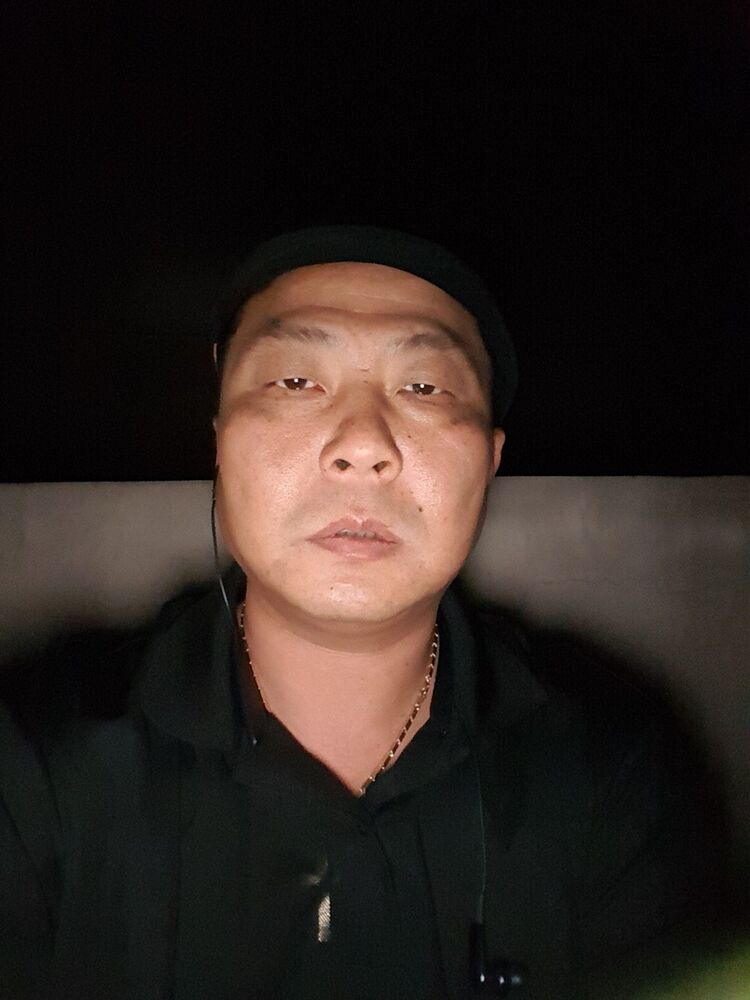  11640404  Saha, 50 ,    