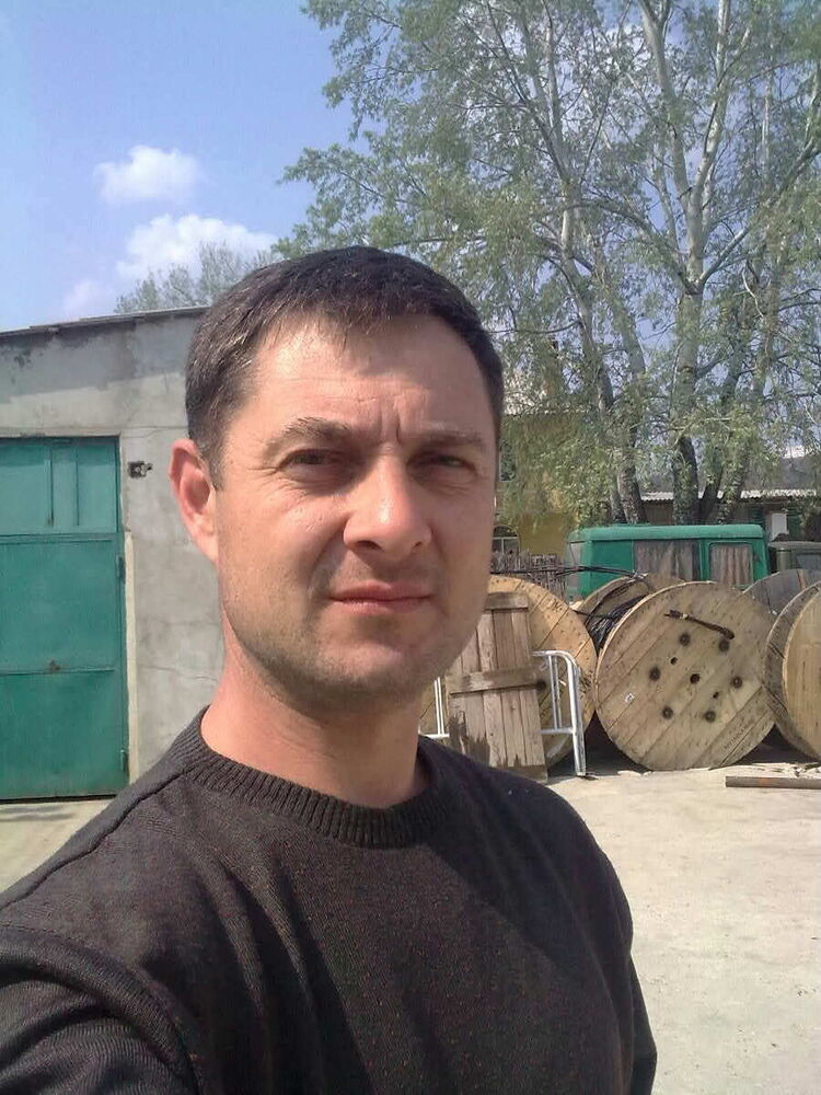  8697684  Dima, 45 ,    