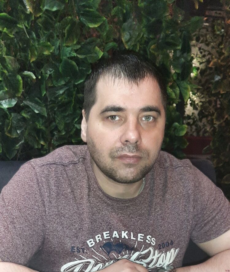  23398734  , 42 ,    