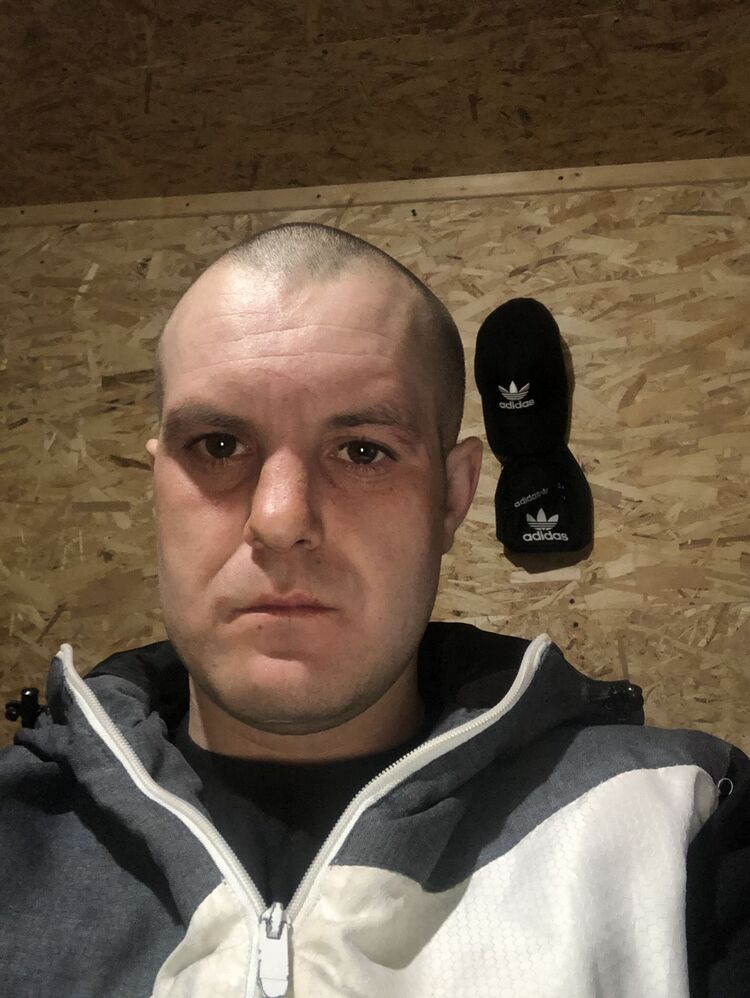  43892264  , 29 ,    