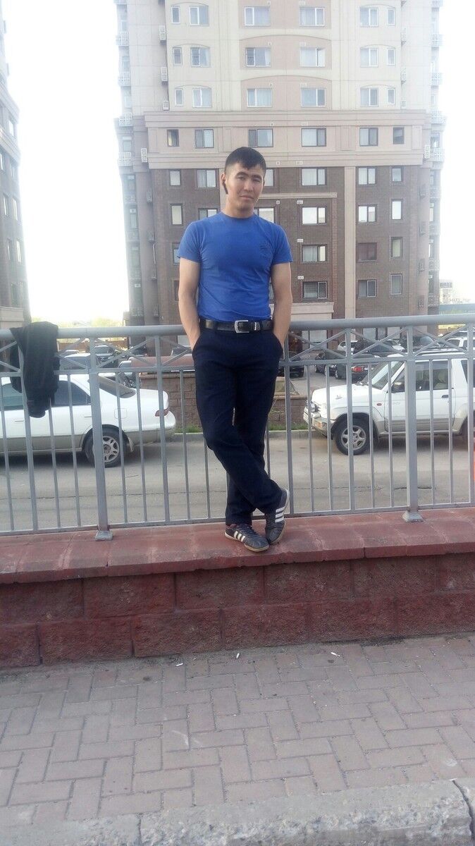  12816024  Asan, 31 ,    