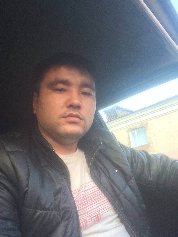  11614684  Arman, 37 ,    