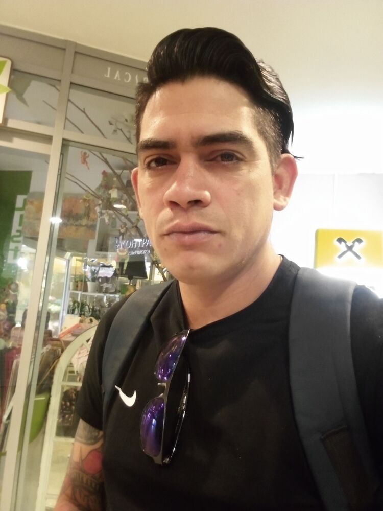  ,   Yasmani, 36 ,   ,   