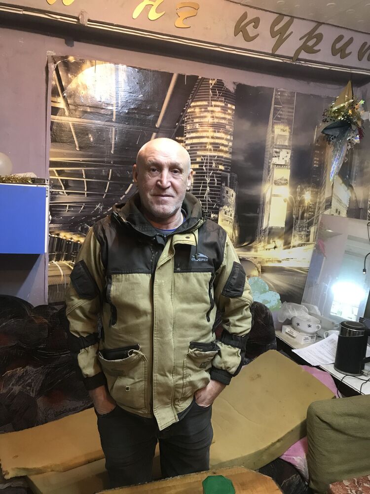  47528564  , 62 ,    