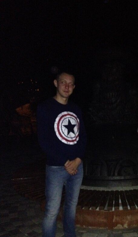  27091564  Dima, 33 ,    