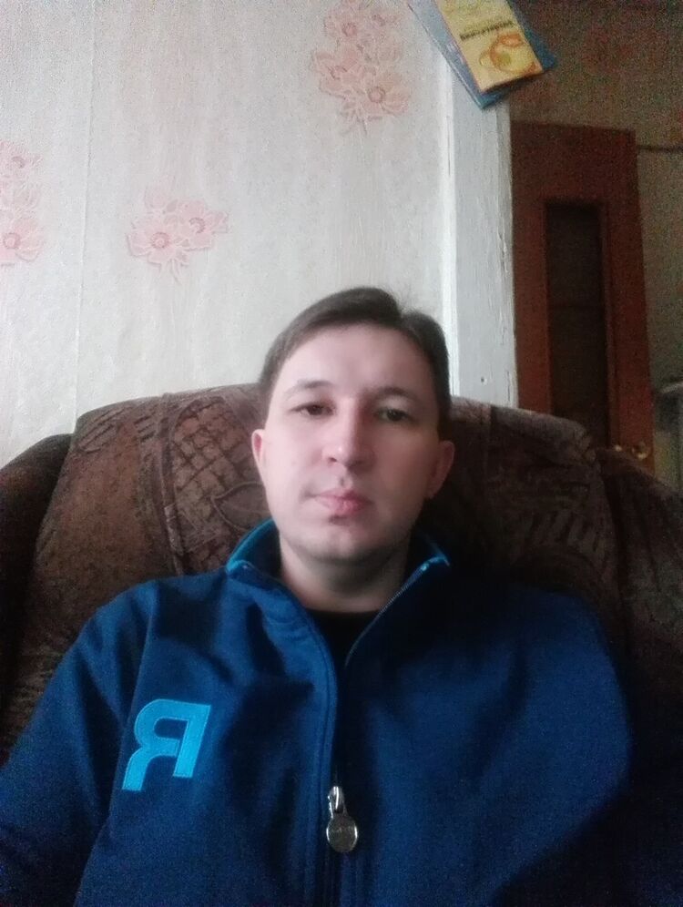  7907254  Dimario, 42 ,    