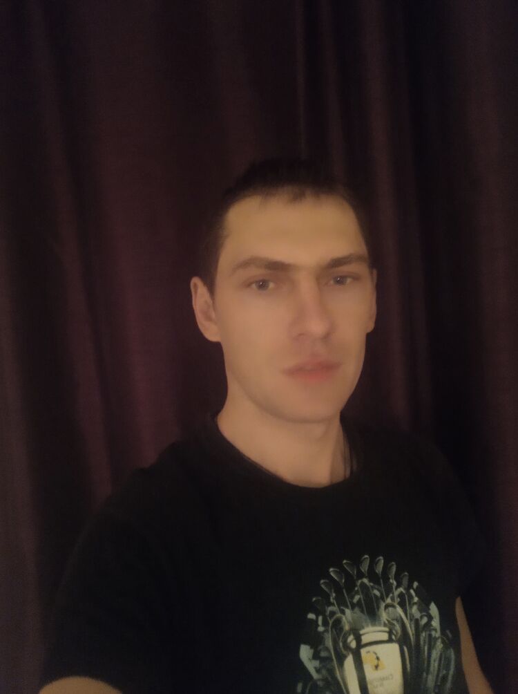  24692164  Ruslan, 34 ,    Praha