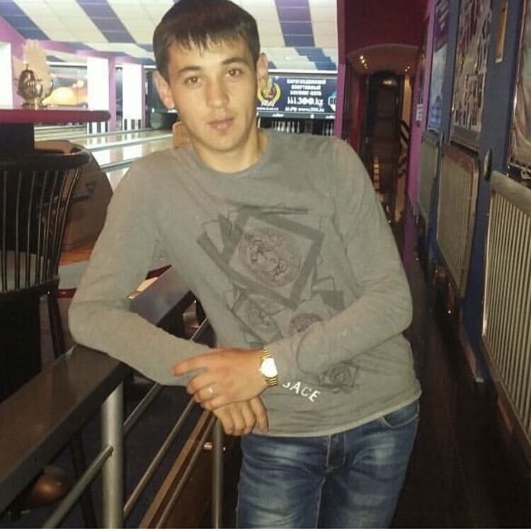  49761254  , 30 ,    