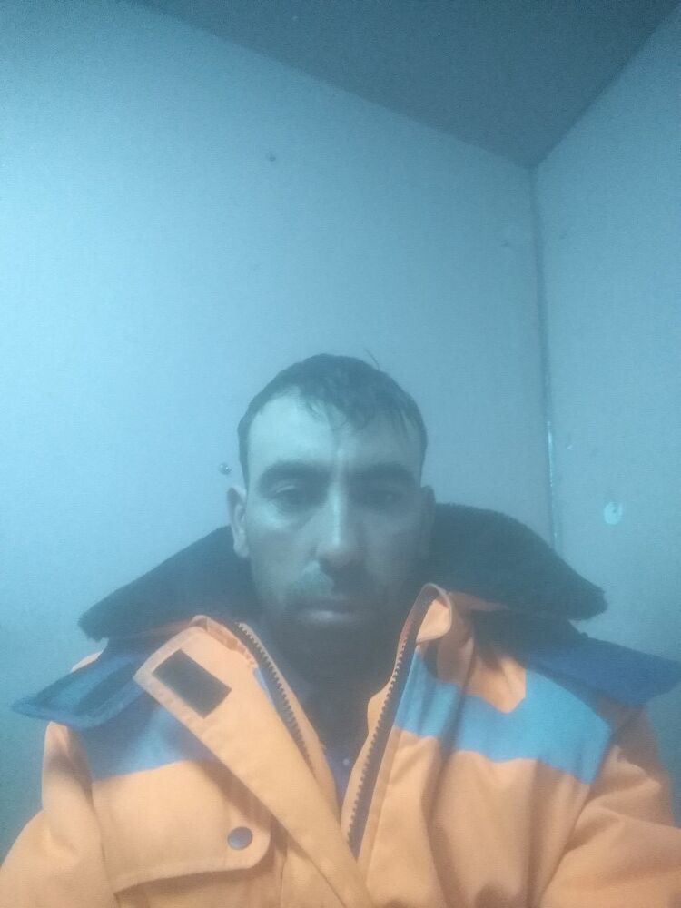  19470614  Azatgucmatow, 38 ,    