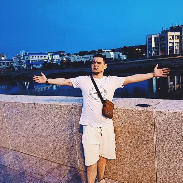  -,   , 25 ,   ,   