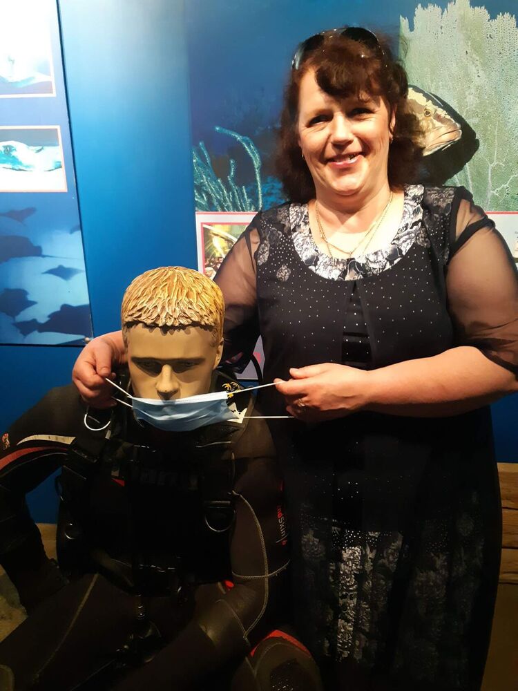 ���� 33708374 ������� ��������, 57 ���, ���� ���������� � �����-����������