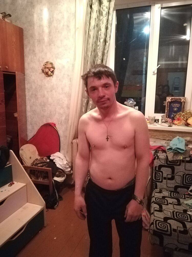  22990394  , 37 ,    
