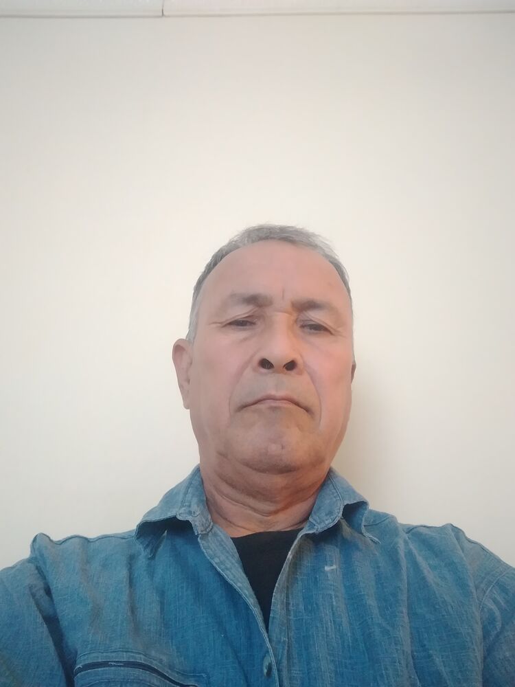  24336284  Murad, 65 ,    