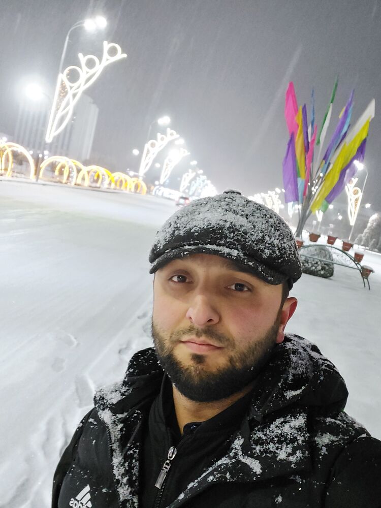  ,   Ulugbek, 31 ,   