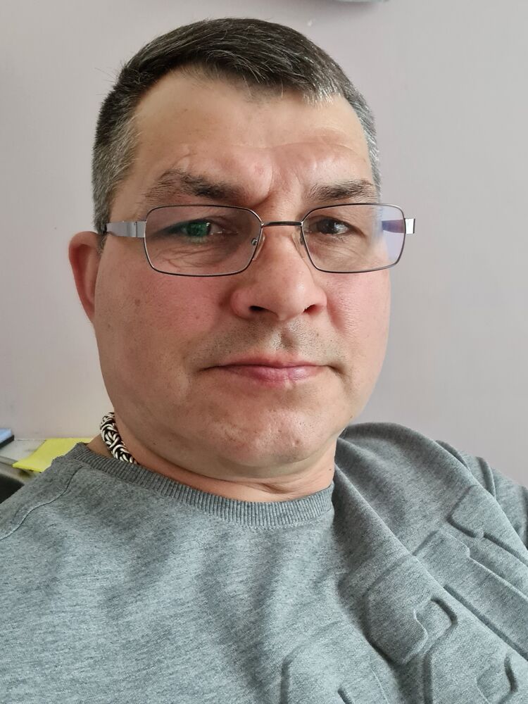  ,   Igor, 51 ,   ,   
