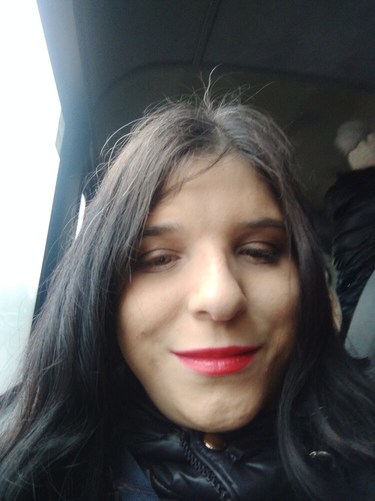  --,   Lena, 32 ,     , c 