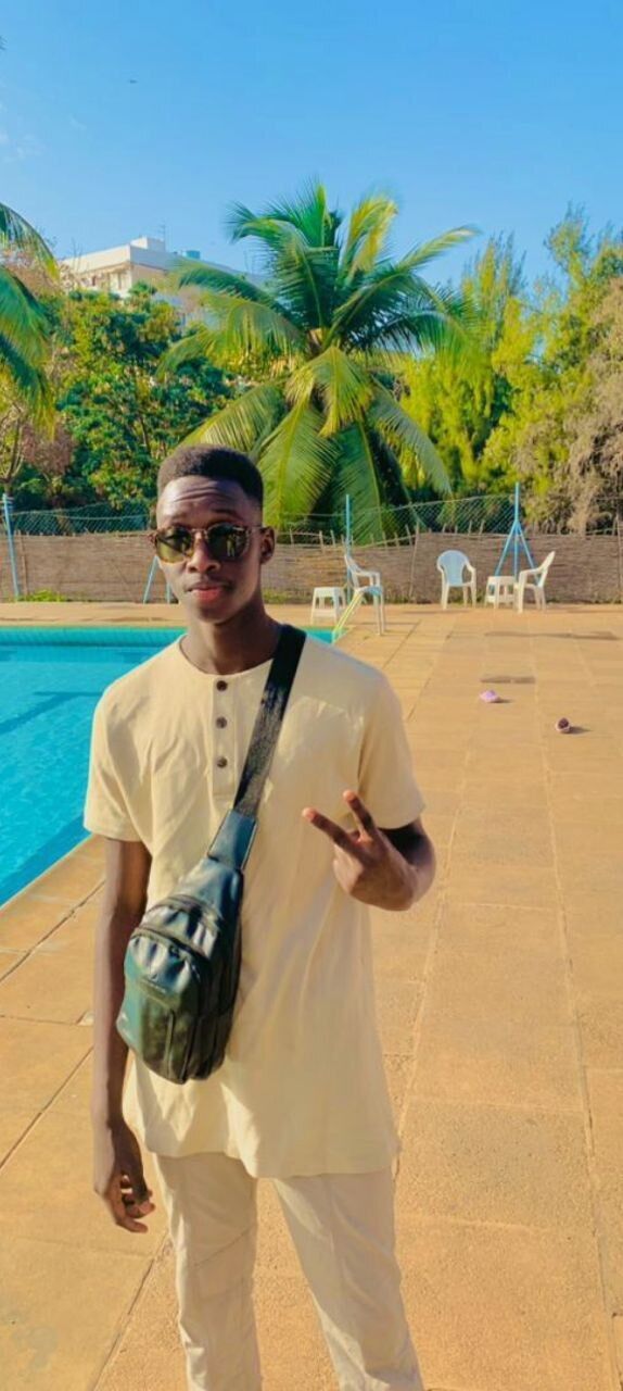  53808764  Abdoulaye, 20 ,    