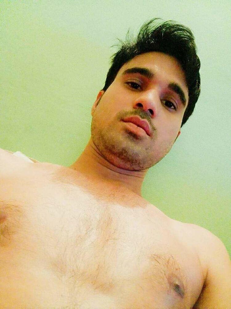  Dhaka,   Ruman, 27 ,   ,   , c 