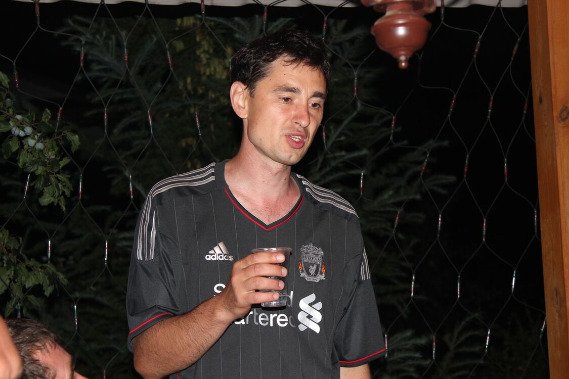  8373984  Marar, 49 ,    