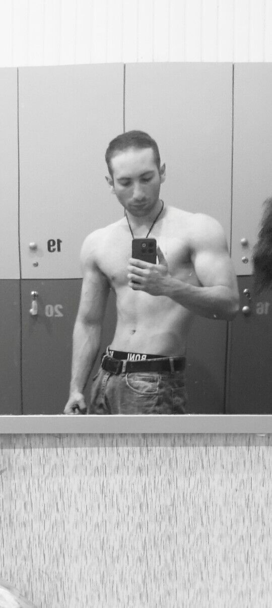  53082224  Zuka, 28 ,    