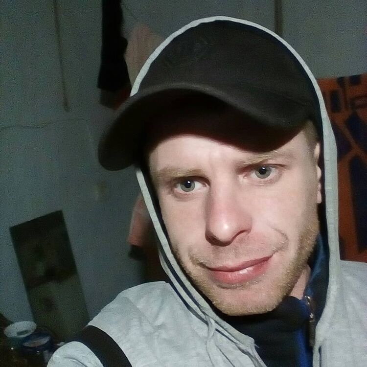  15546844  , 37 ,    