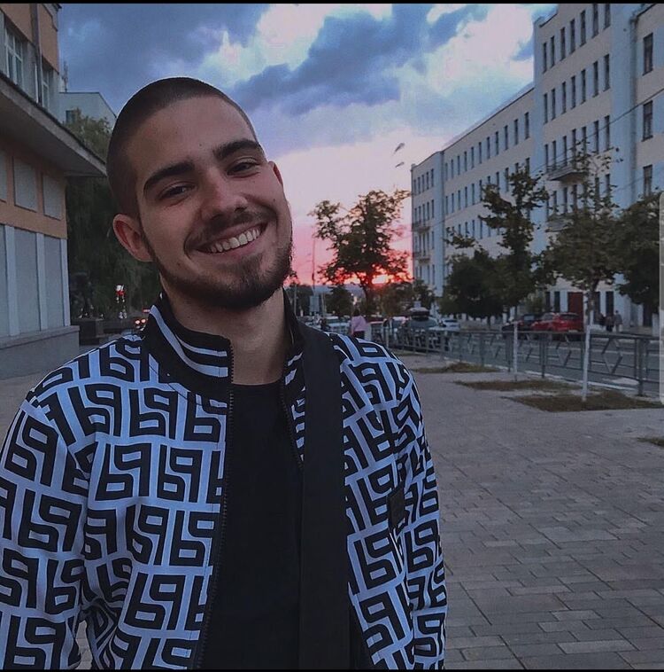  ,   , 24 ,   ,   