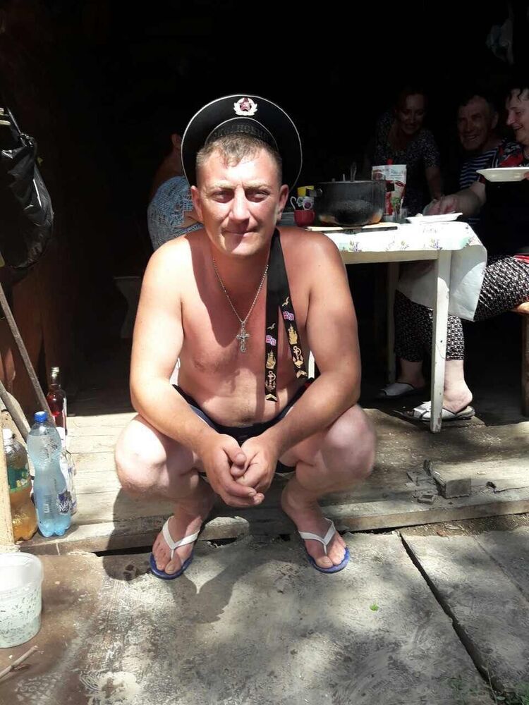 47244314  Sergei, 37 ,    