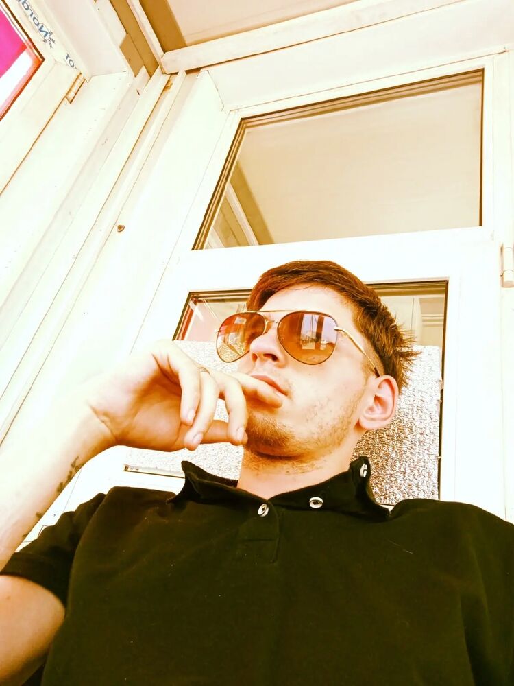  33811304  Egor, 26 ,    