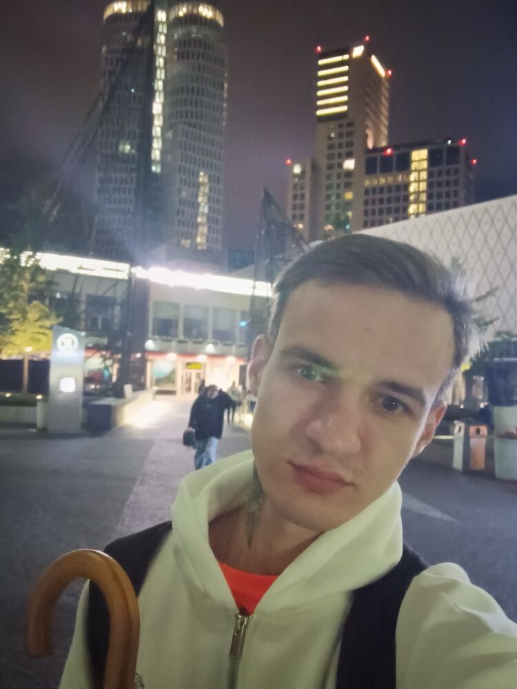  ,   Evgeniy, 24 ,   ,   