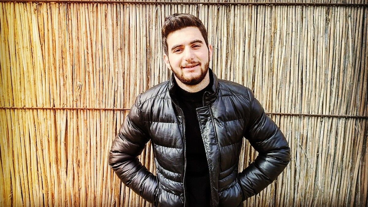  19179484  Amin, 29 ,    