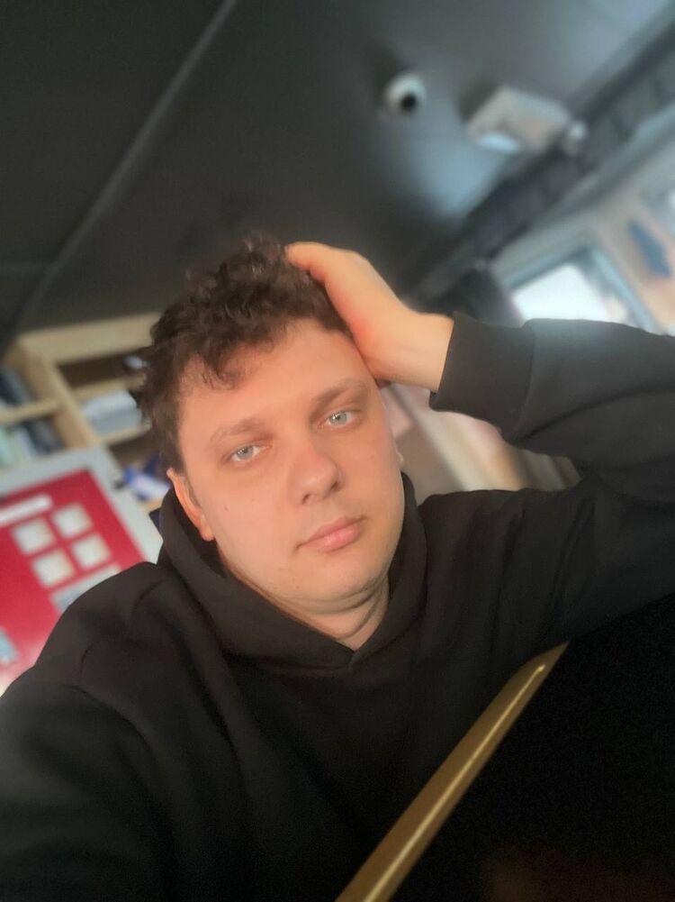 ,   Ivan, 31 ,   ,   