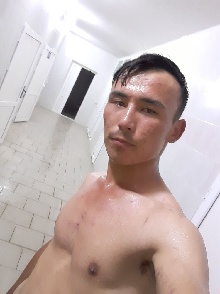  24148364  Zafarbek, 25 ,    