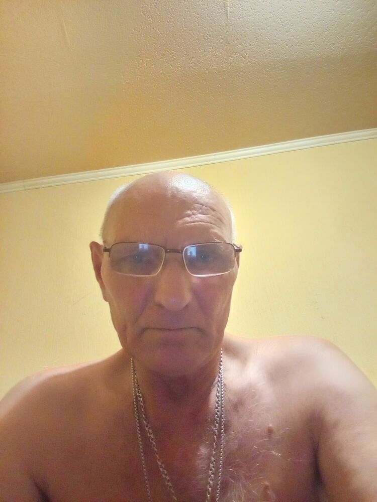  46778084  , 62 ,    