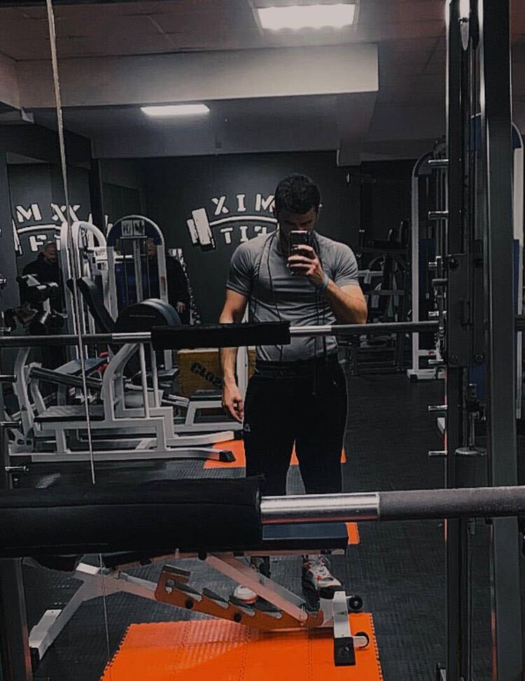  ,   Dav, 22 ,   ,   