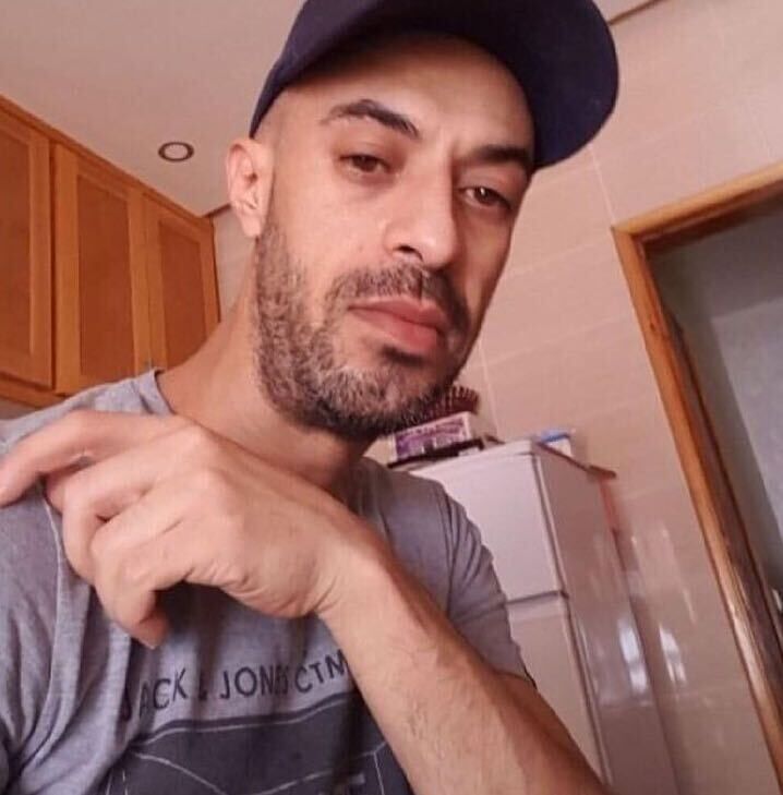  25436414  Abdo, 43 ,    