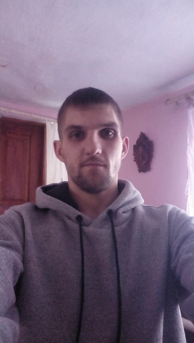  16313864  Petryxa, 34 ,    