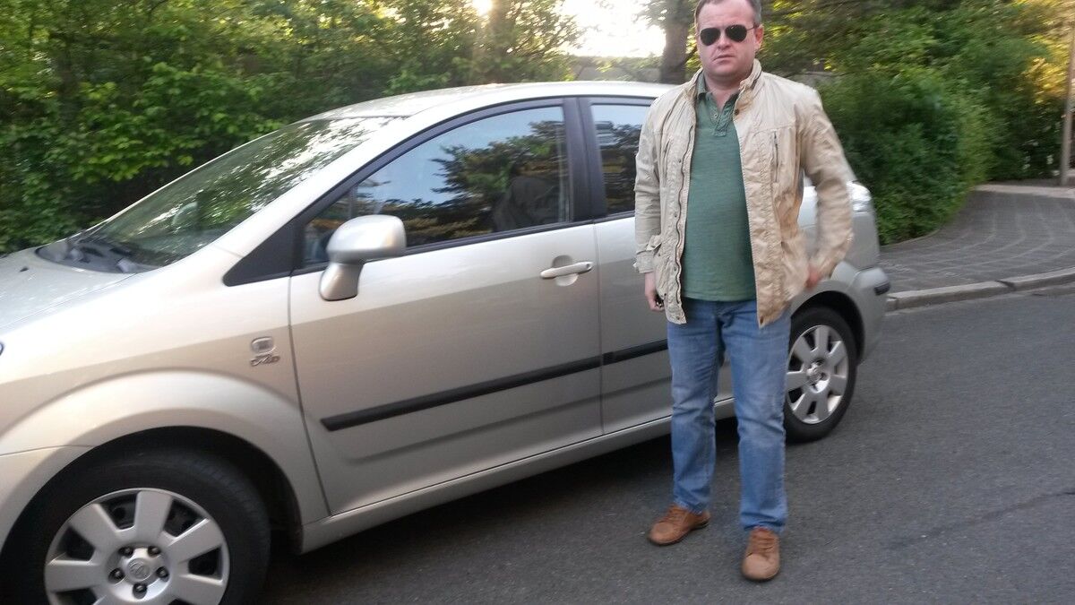  4349504  Walter, 52 ,    Nuernberg