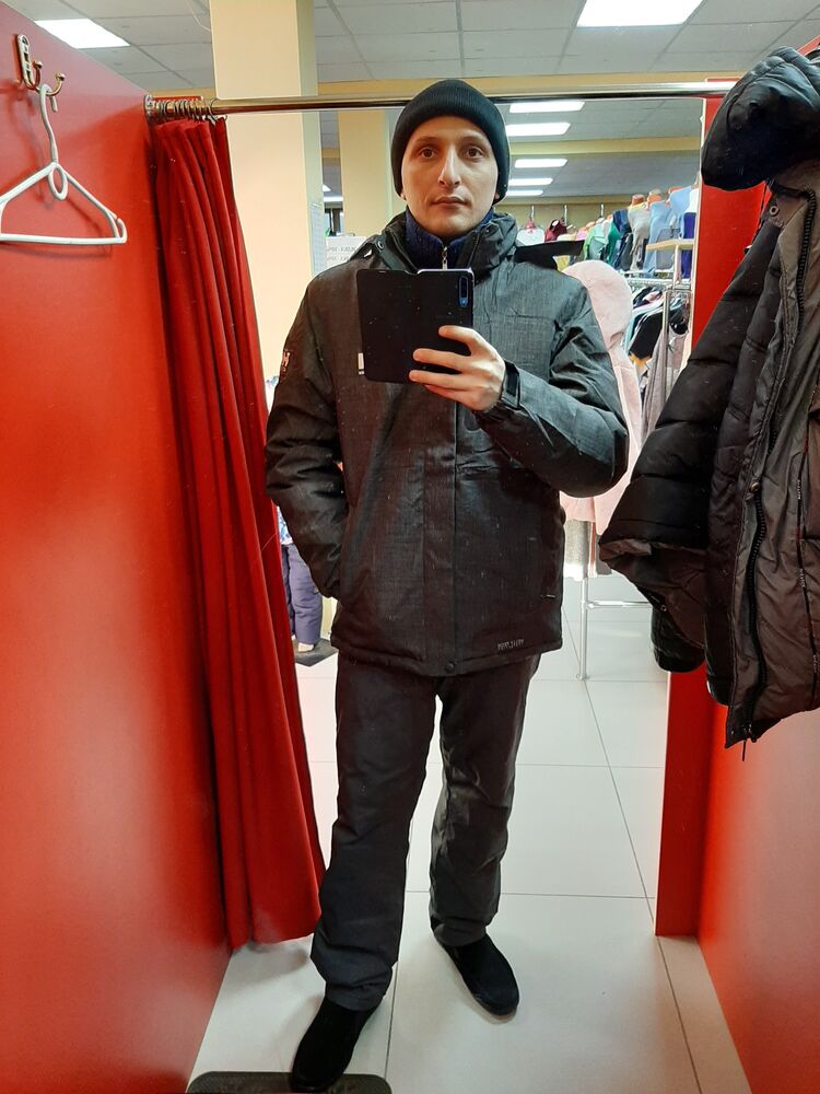  28562974  , 36 ,    