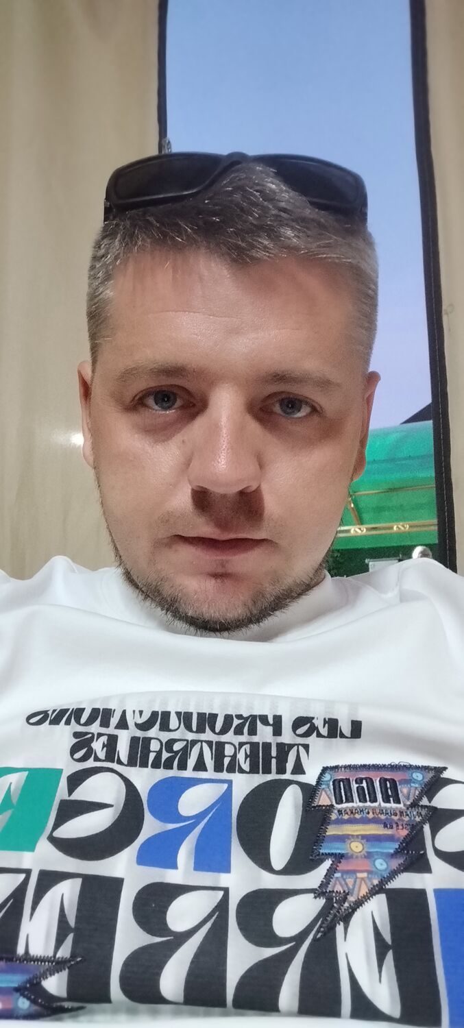  51639774  , 31 ,    