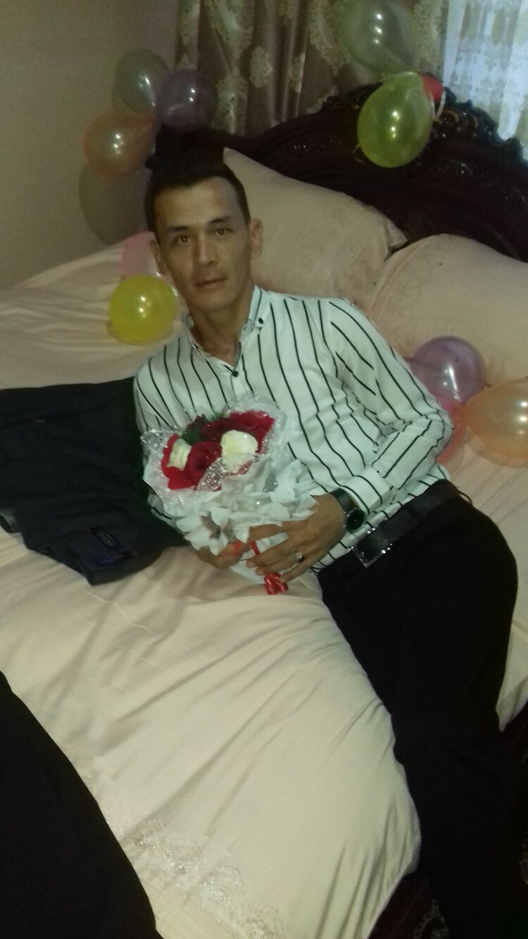  23676604  Jasur, 31 ,    