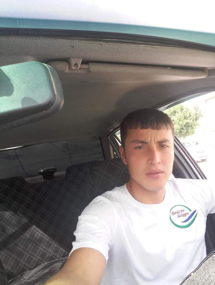  -,   Anton, 31 ,   ,   , c 